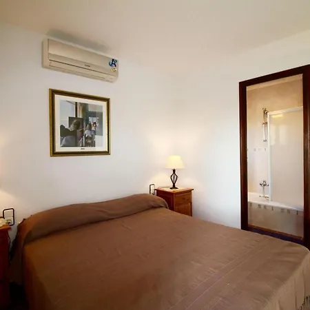 Casa Amplia Con Piscina Privada Y Aire Acondicionado - Es-258-71 *