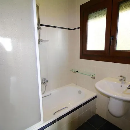 Casa Amplia Con Piscina Privada Y Aire Acondicionado - Es-258-71 Casa vacanze